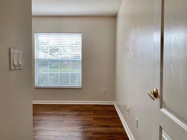 Image 9 of 35 For 15438 Markham Drive