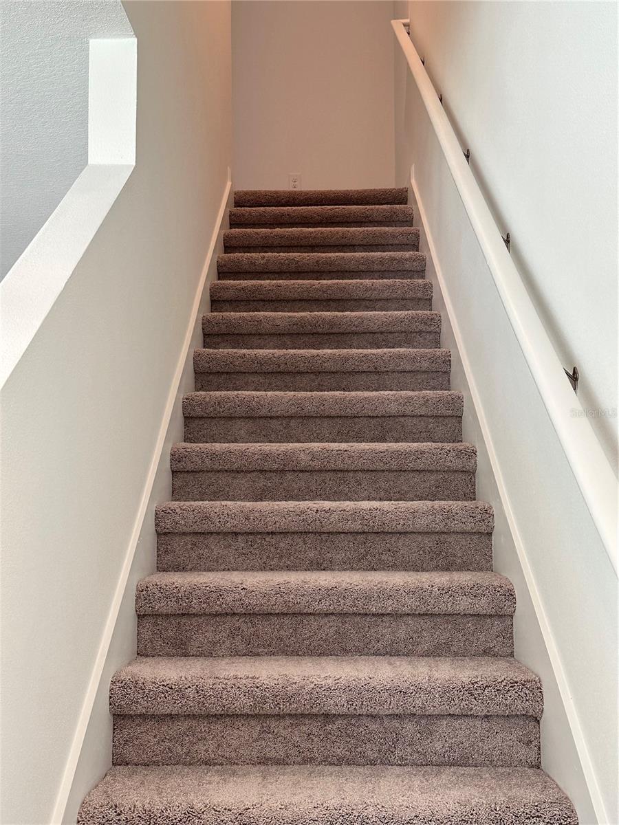 Image 5 of 11 For 374 Cadberry Place