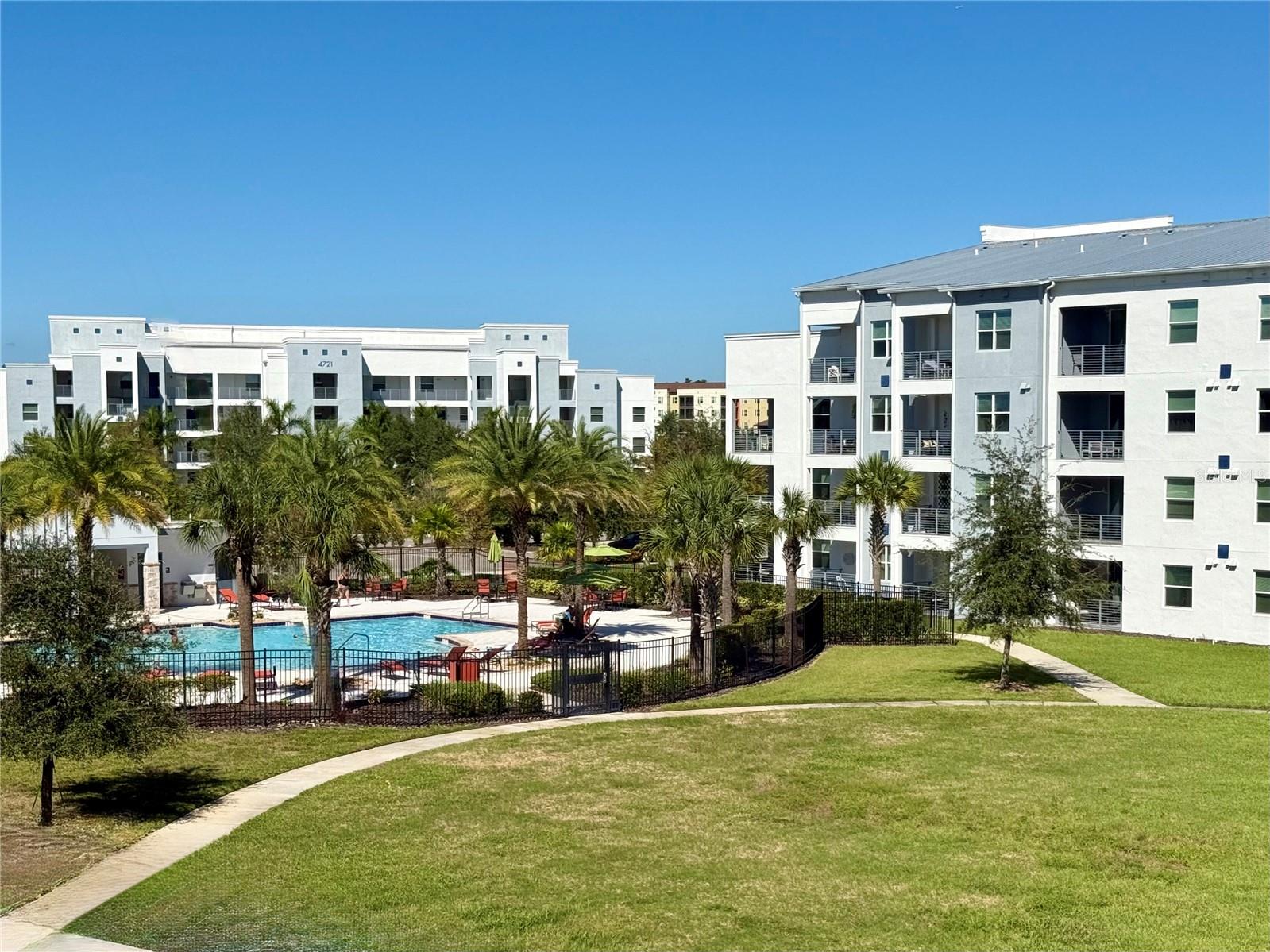 Image 2 of 58 For 3120 Paradox Circle 308