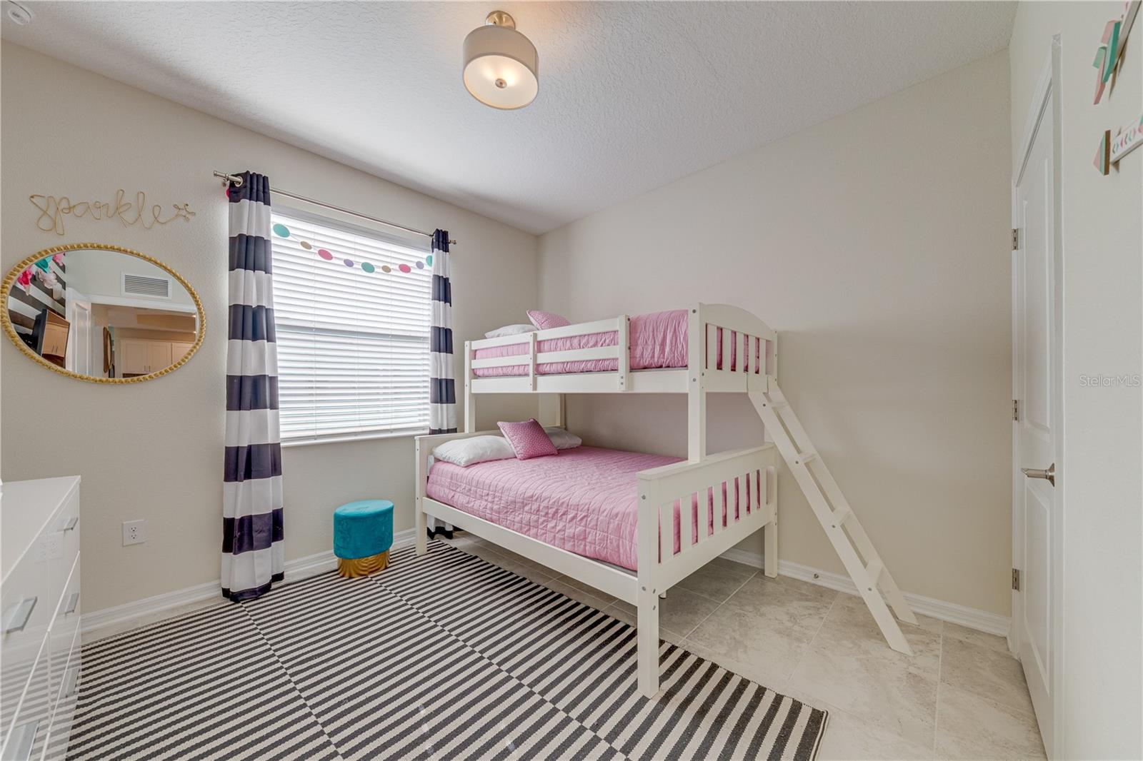 Image 32 of 58 For 3120 Paradox Circle 308