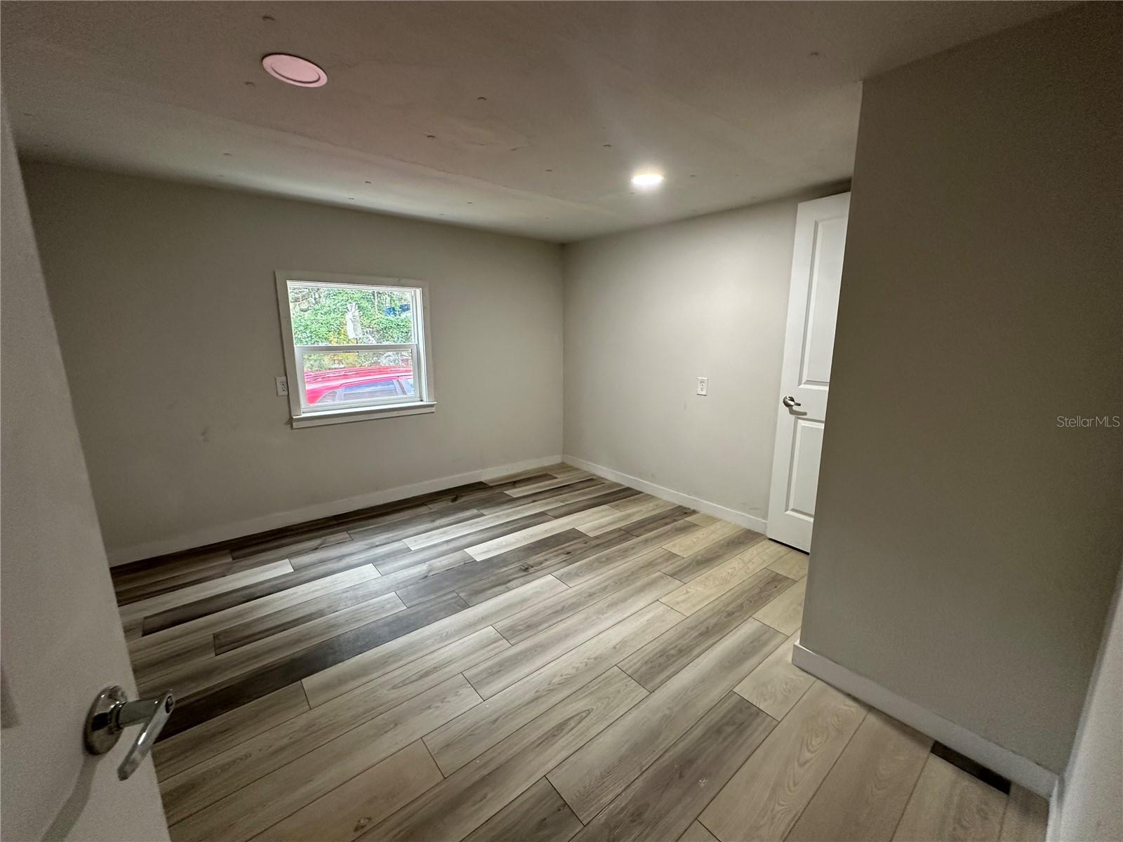 Image 13 of 20 For 17405 38th Lane Road