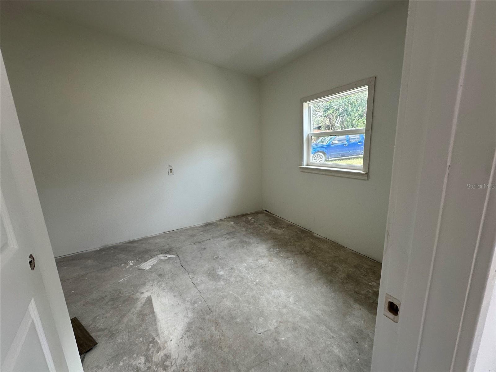 Image 16 of 20 For 17405 38th Lane Road