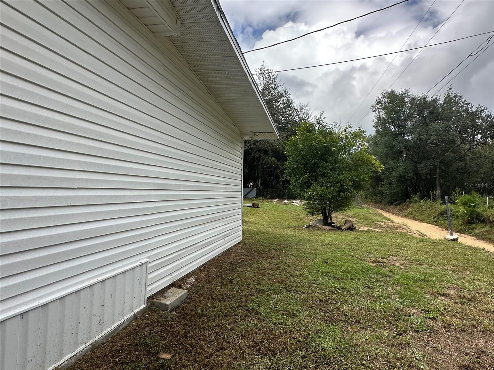 Image 7 of 20 For 17405 38th Lane Road