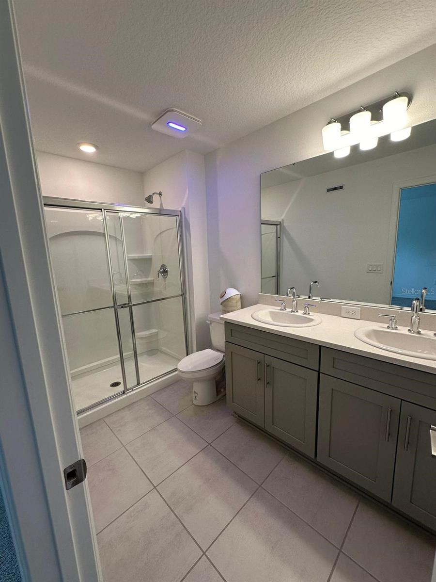 Image 11 of 19 For 3587 Davenport Creek Court