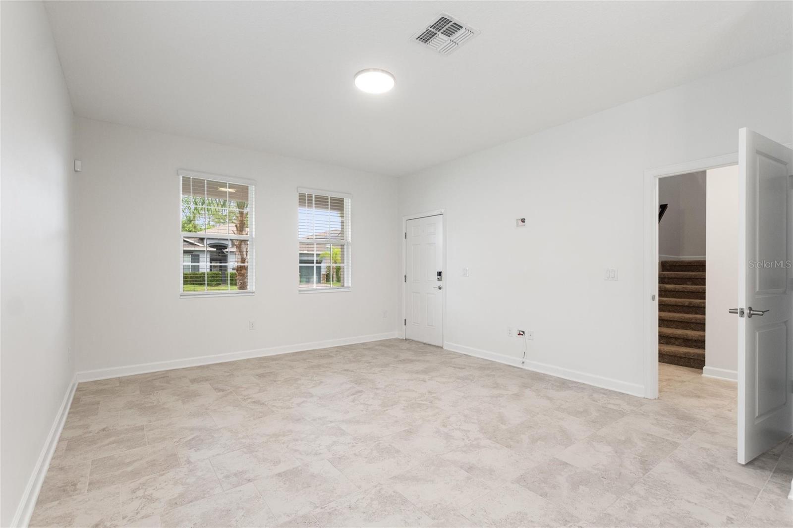 Image 15 of 69 For 484 Brunswick Drive