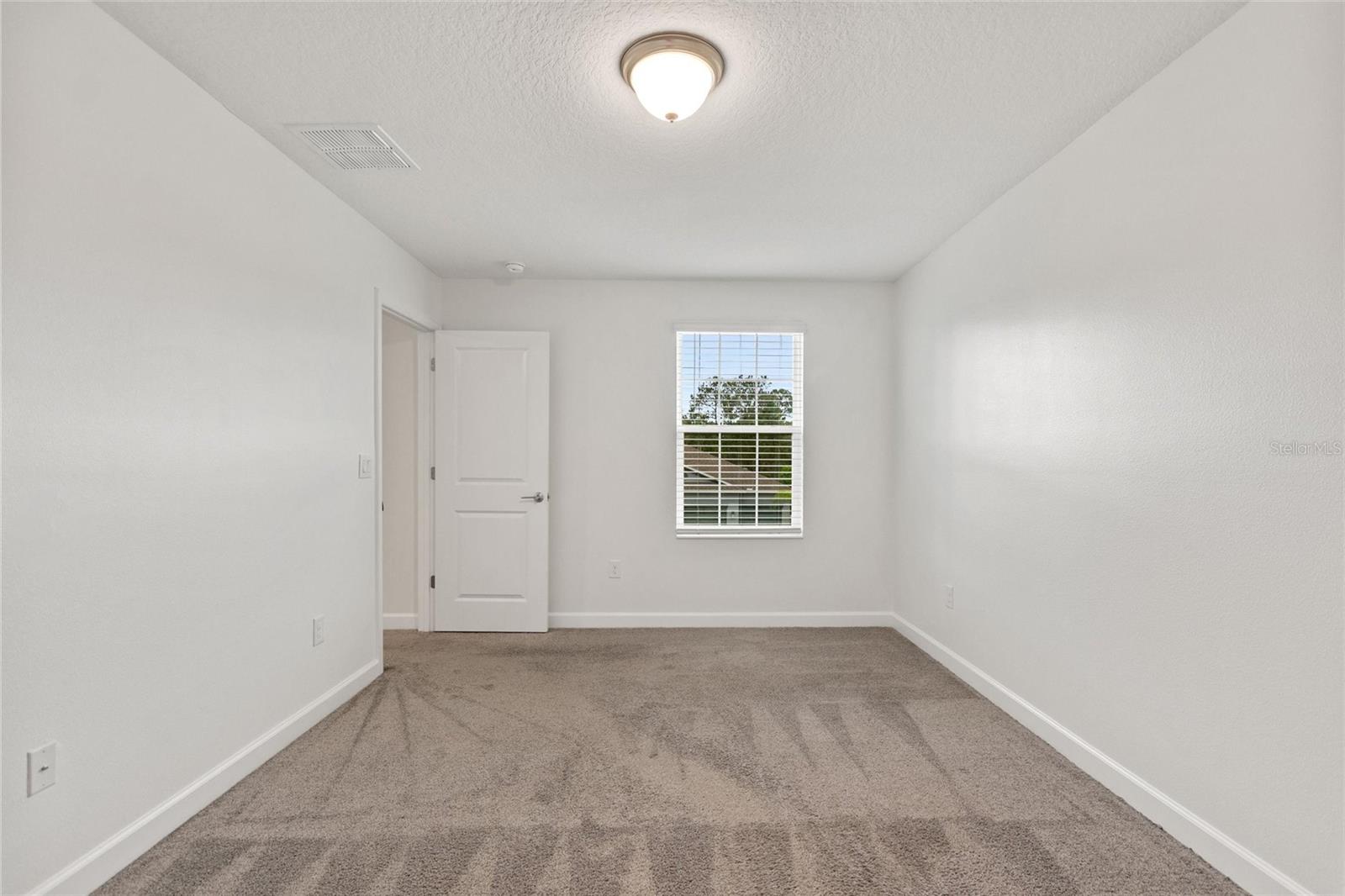 Image 33 of 69 For 484 Brunswick Drive