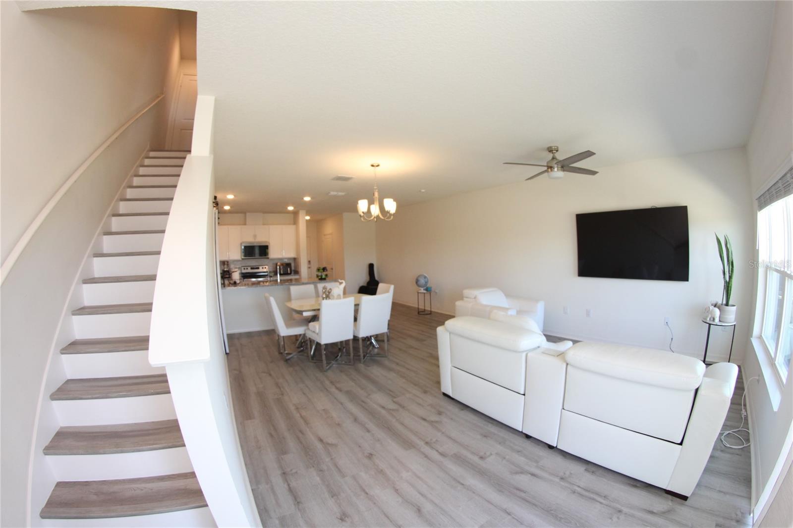 Image 10 of 30 For 697 Stoney Point Circle