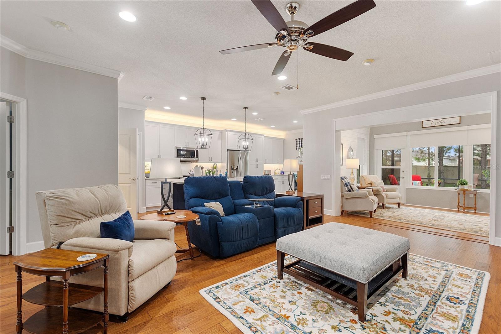 Image 14 of 74 For 451 Palencia Place