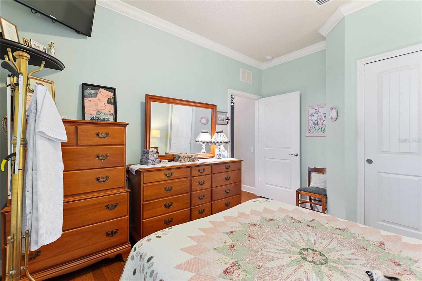 Image 26 of 74 For 451 Palencia Place