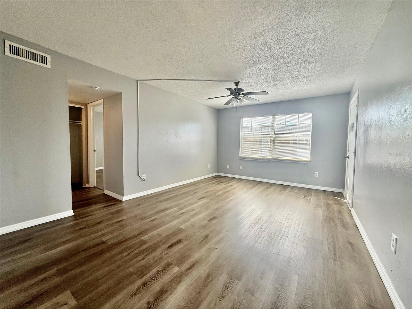 Image 2 of 11 For 5325 Curry Ford Road 20