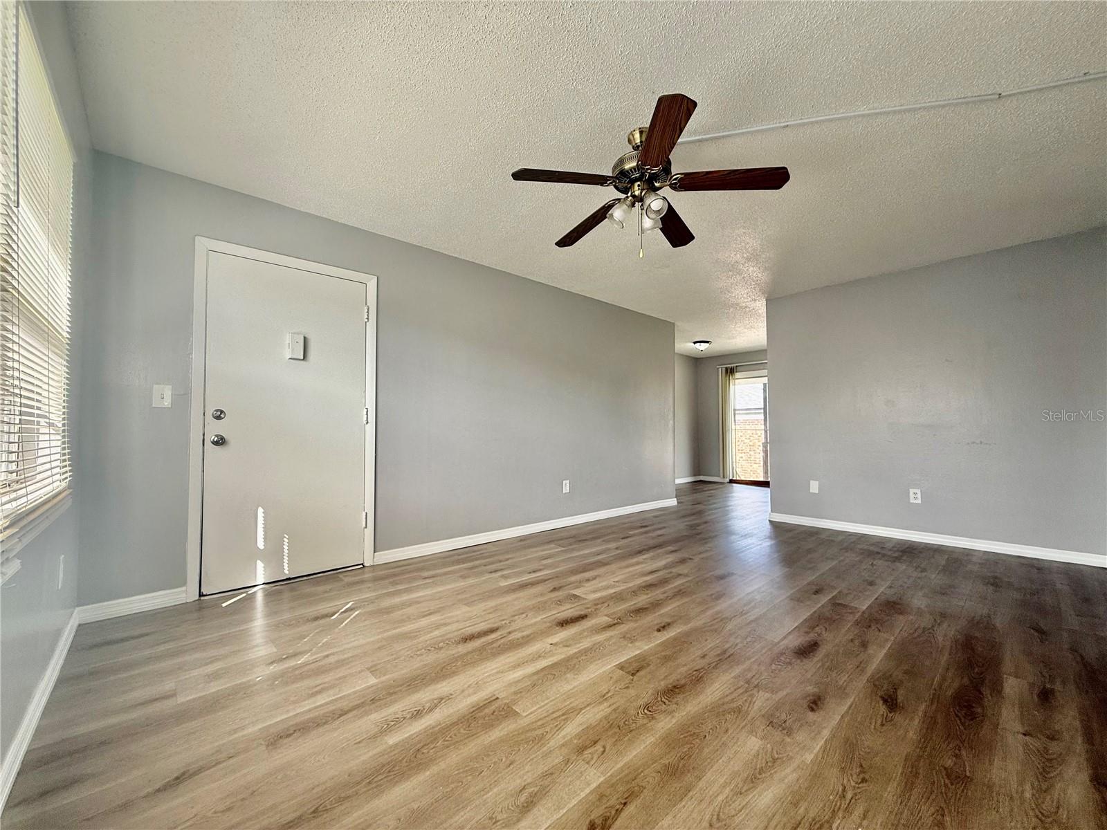Image 3 of 11 For 5325 Curry Ford Road 20