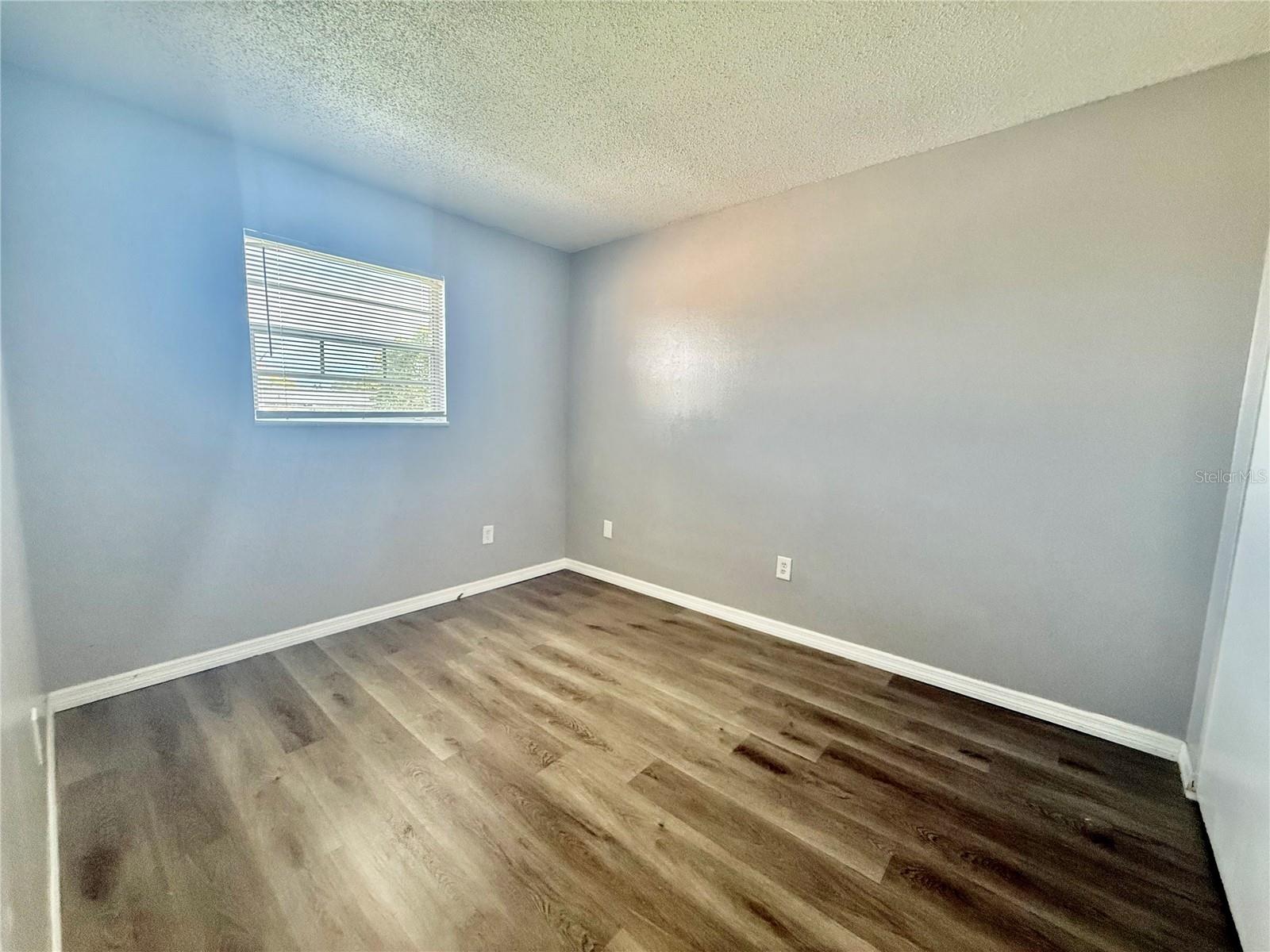 Image 7 of 11 For 5325 Curry Ford Road 20