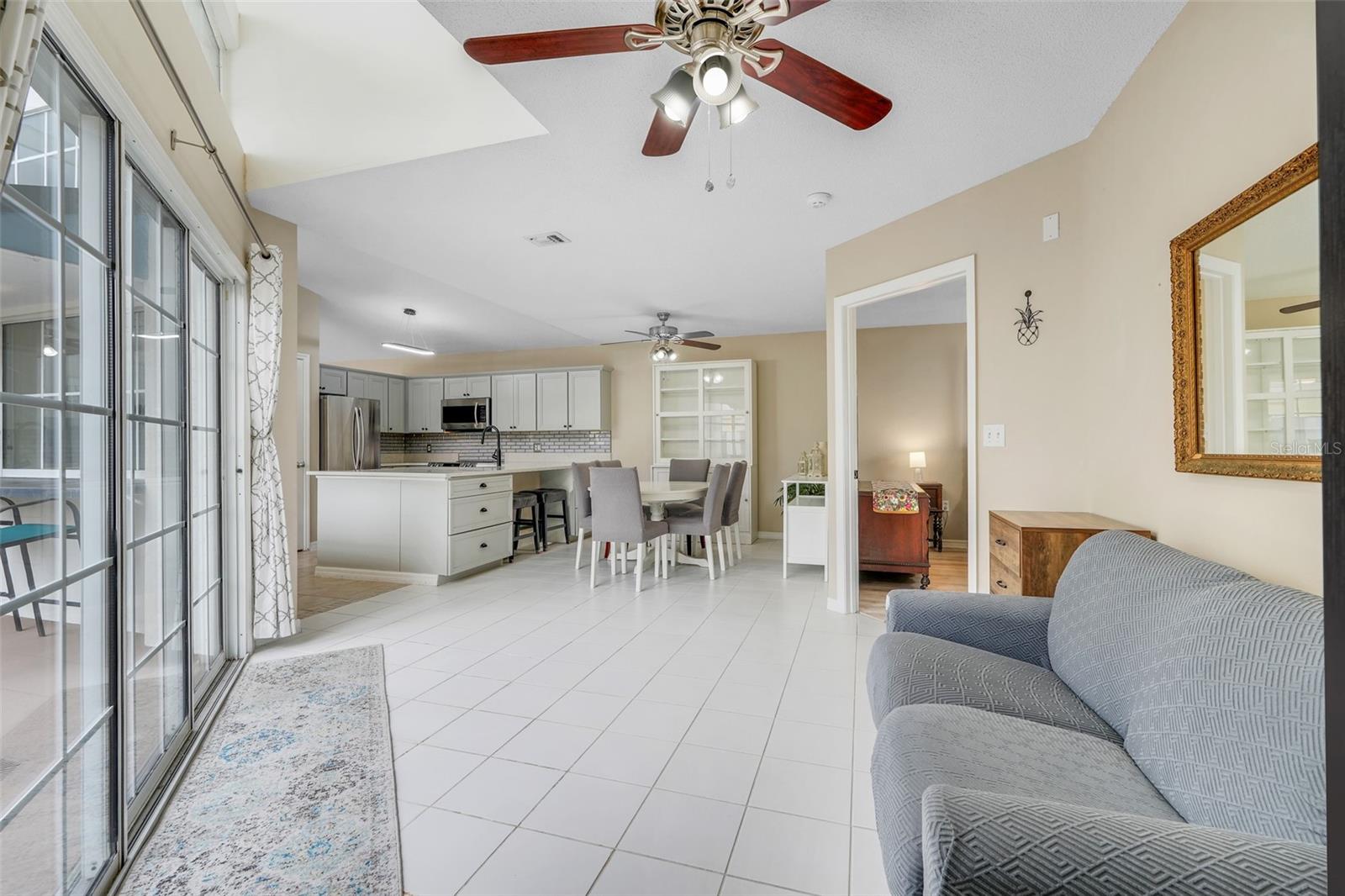 Image 16 of 40 For 8807 Crayson Court