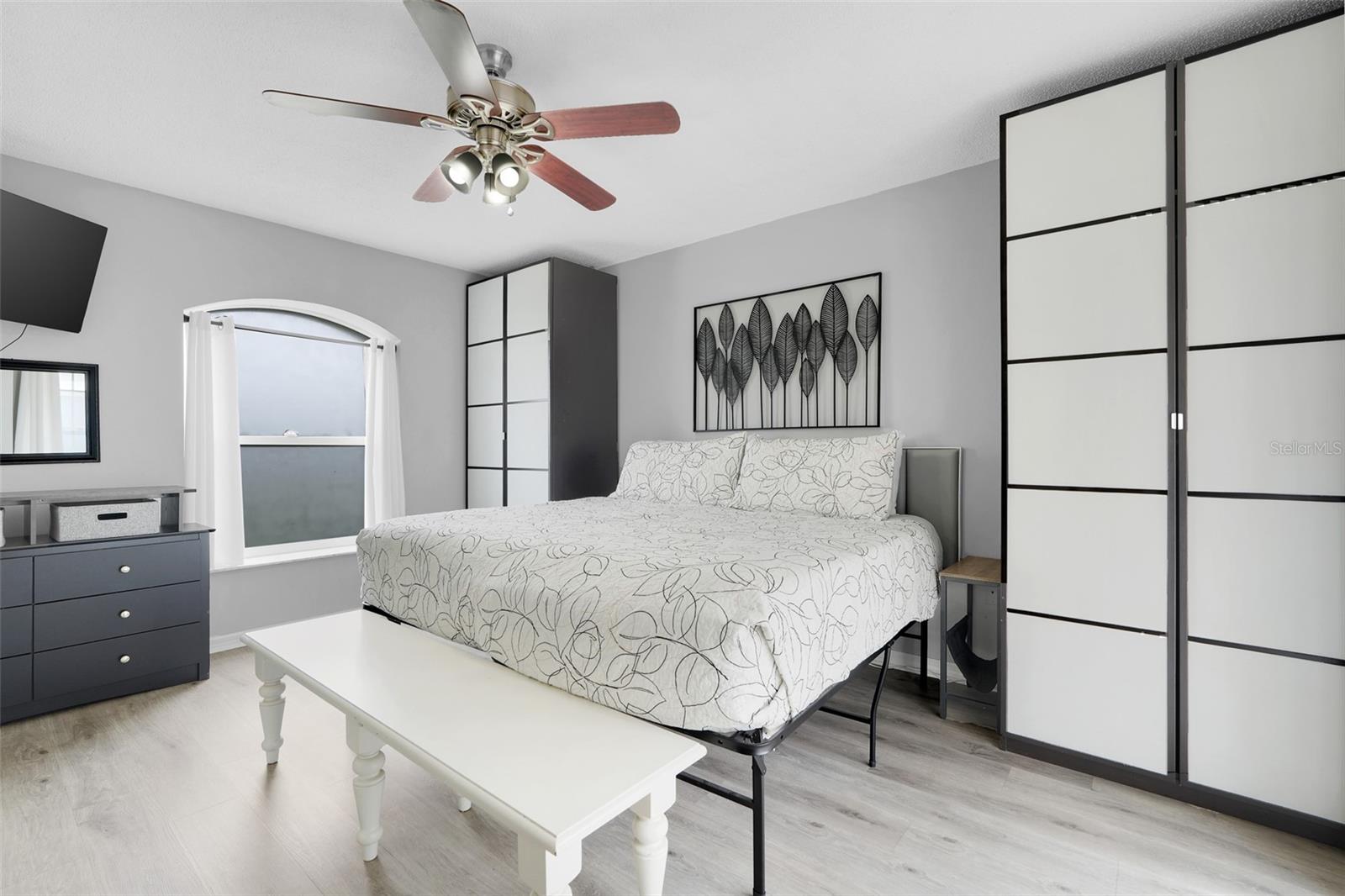 Image 18 of 40 For 8807 Crayson Court