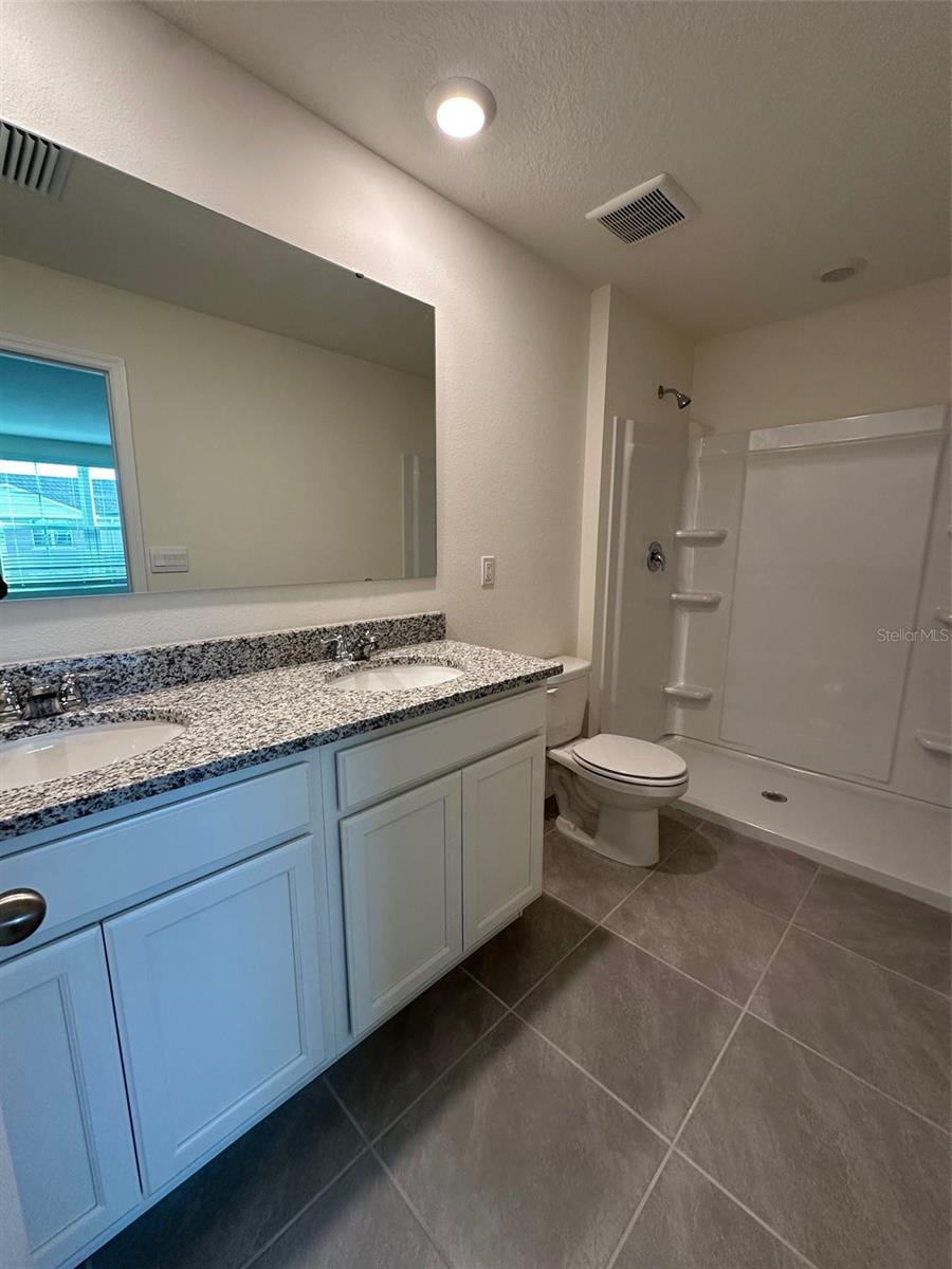 Image 11 of 21 For 6615 Leo Lane