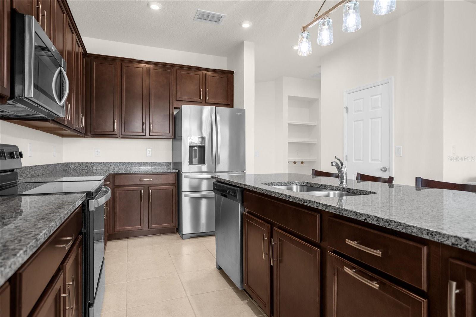 Image 11 of 40 For 2498 Empress Drive