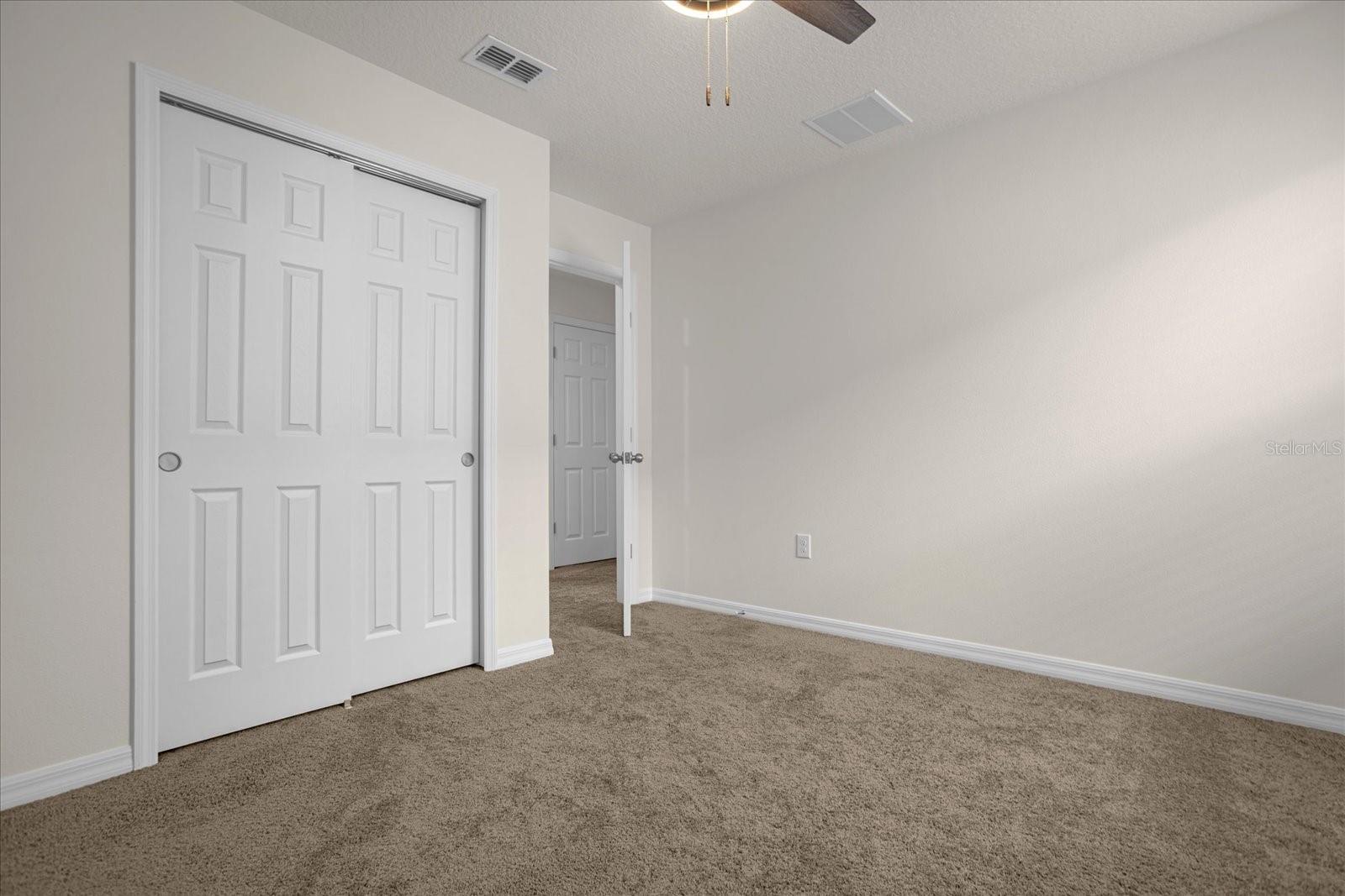 Image 23 of 40 For 2498 Empress Drive