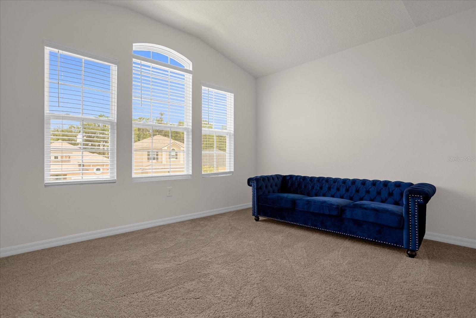 Image 27 of 40 For 2498 Empress Drive