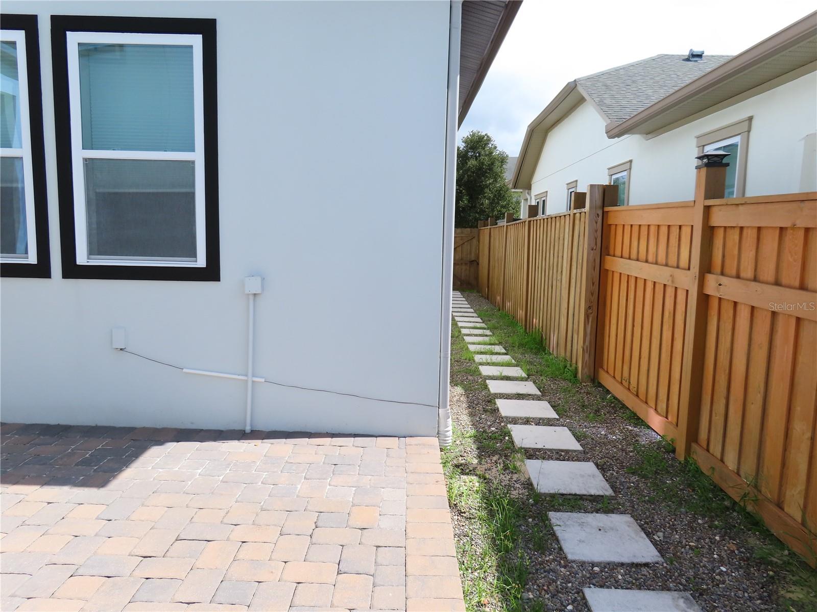 Image 15 of 52 For 13357 Beebe Aly