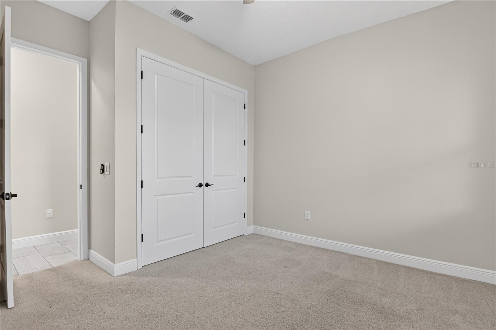 Image 18 of 52 For 13357 Beebe Aly