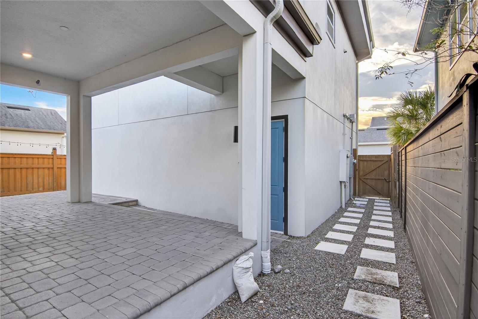 Image 26 of 52 For 13357 Beebe Aly