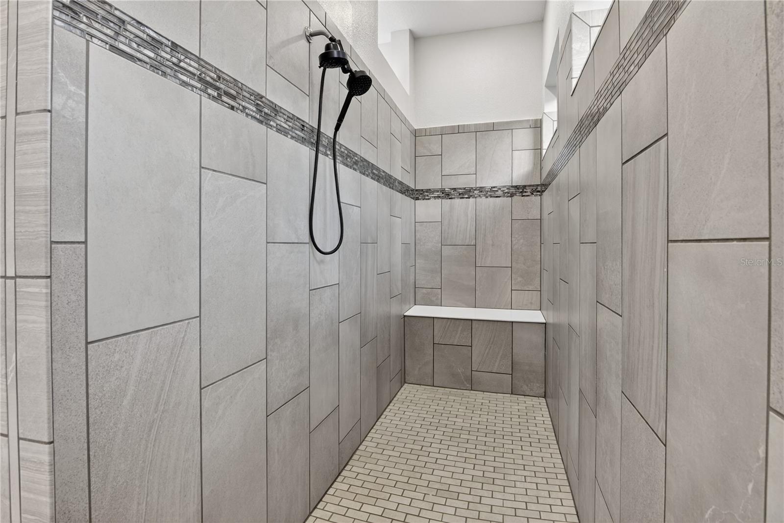 Image 41 of 52 For 13357 Beebe Aly