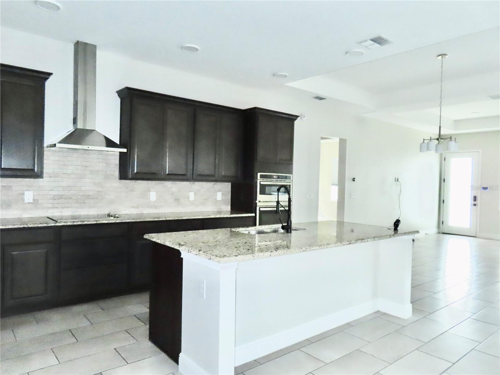 Image 9 of 52 For 13357 Beebe Aly