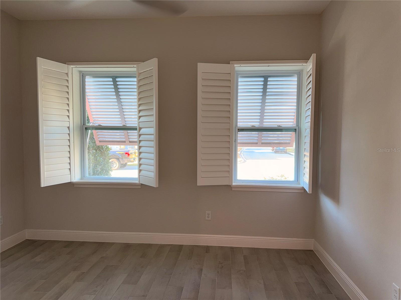 Image 23 of 28 For 6670 Bridgman Street