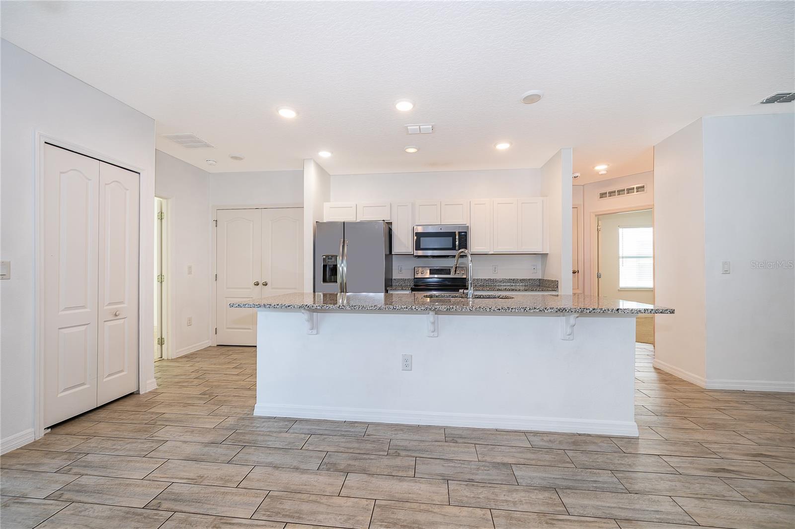 Image 10 of 30 For 4264 Desert Rose Avenue