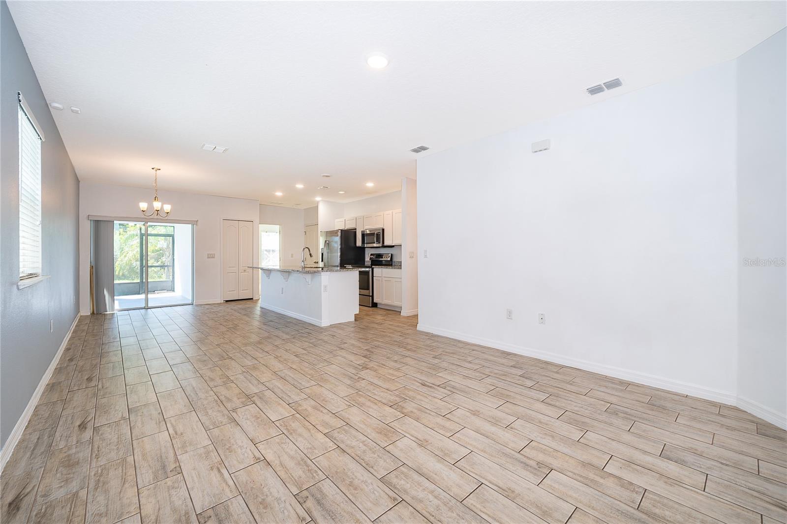 Image 7 of 30 For 4264 Desert Rose Avenue