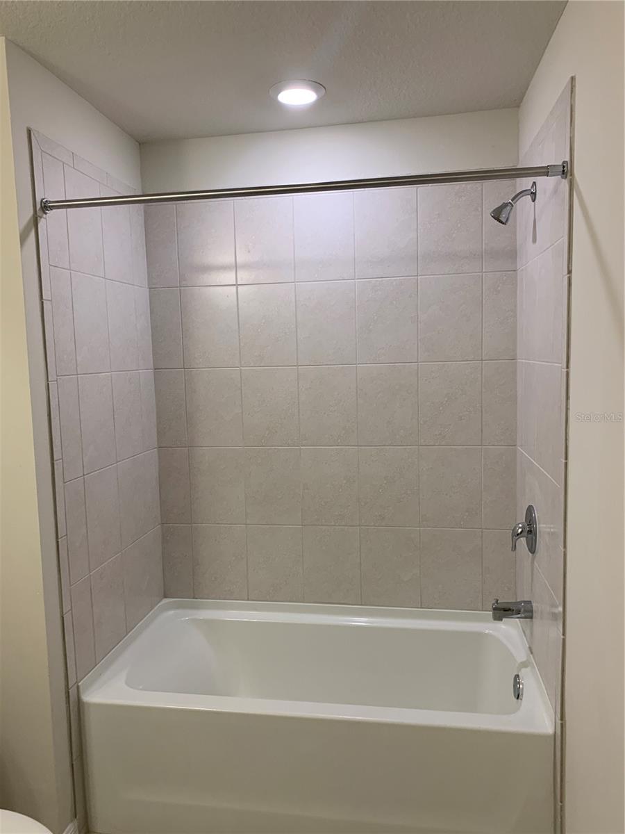 Image 14 of 17 For 2559 Buena View Road