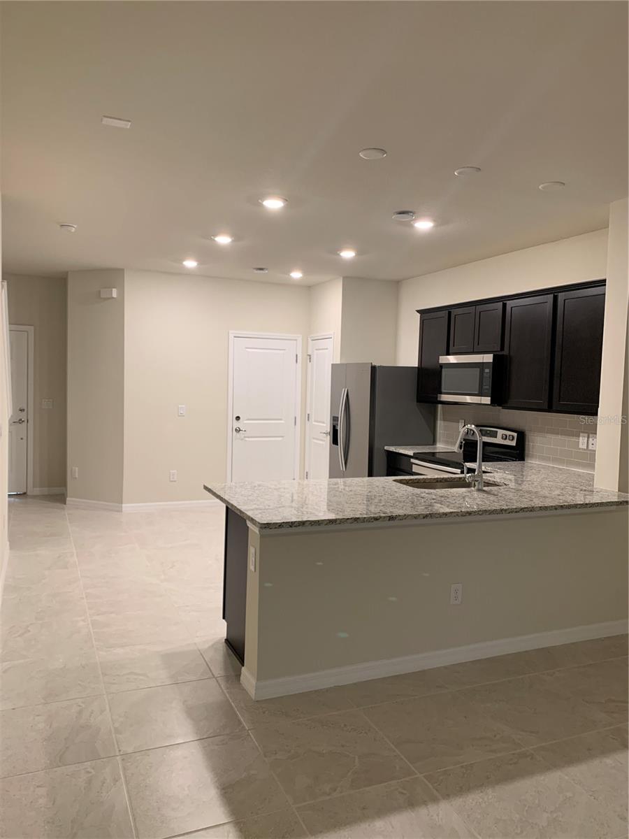 Image 3 of 17 For 2559 Buena View Road