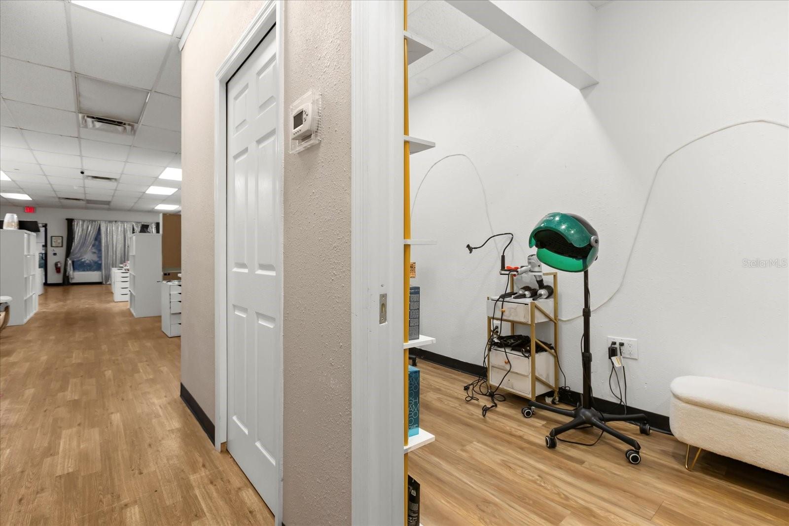 Image 22 of 47 For 1046 Plaza Drive D & E & F