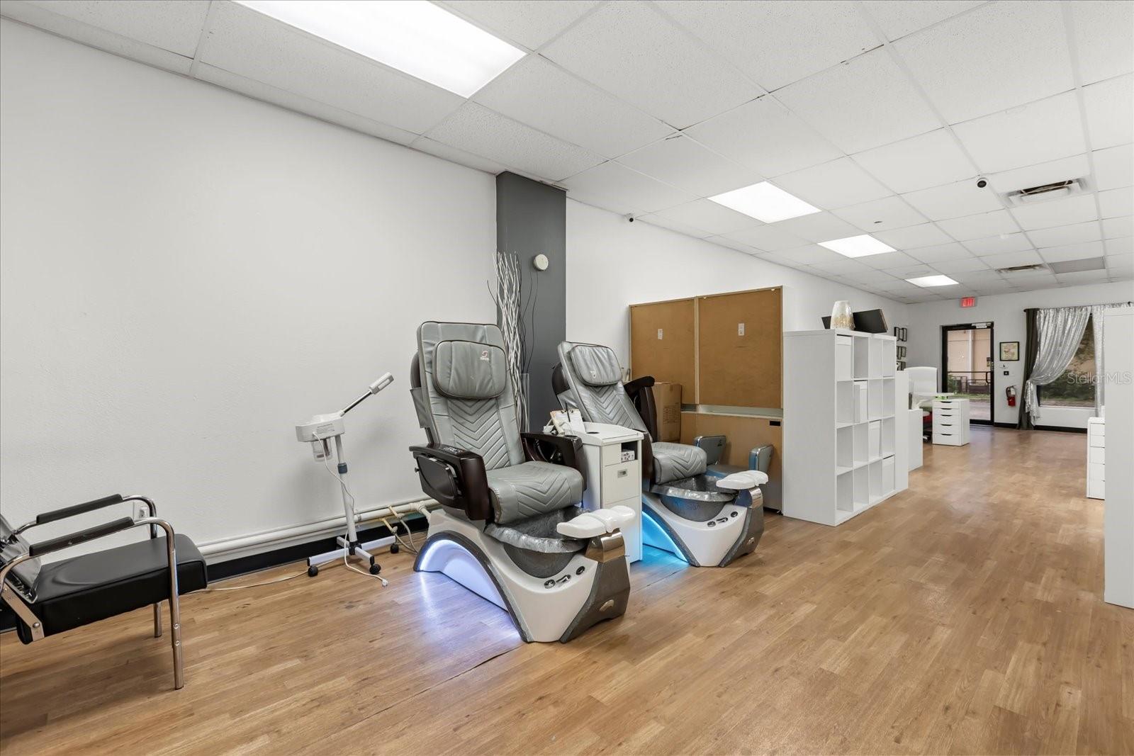 Image 23 of 47 For 1046 Plaza Drive D & E & F