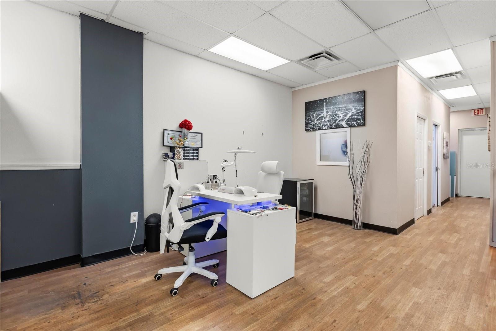 Image 24 of 47 For 1046 Plaza Drive D & E & F