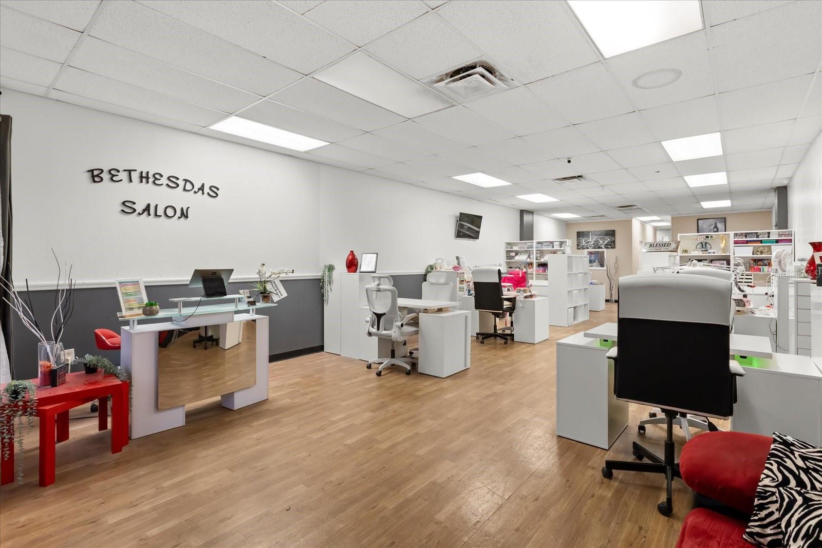 Image 26 of 47 For 1046 Plaza Drive D & E & F