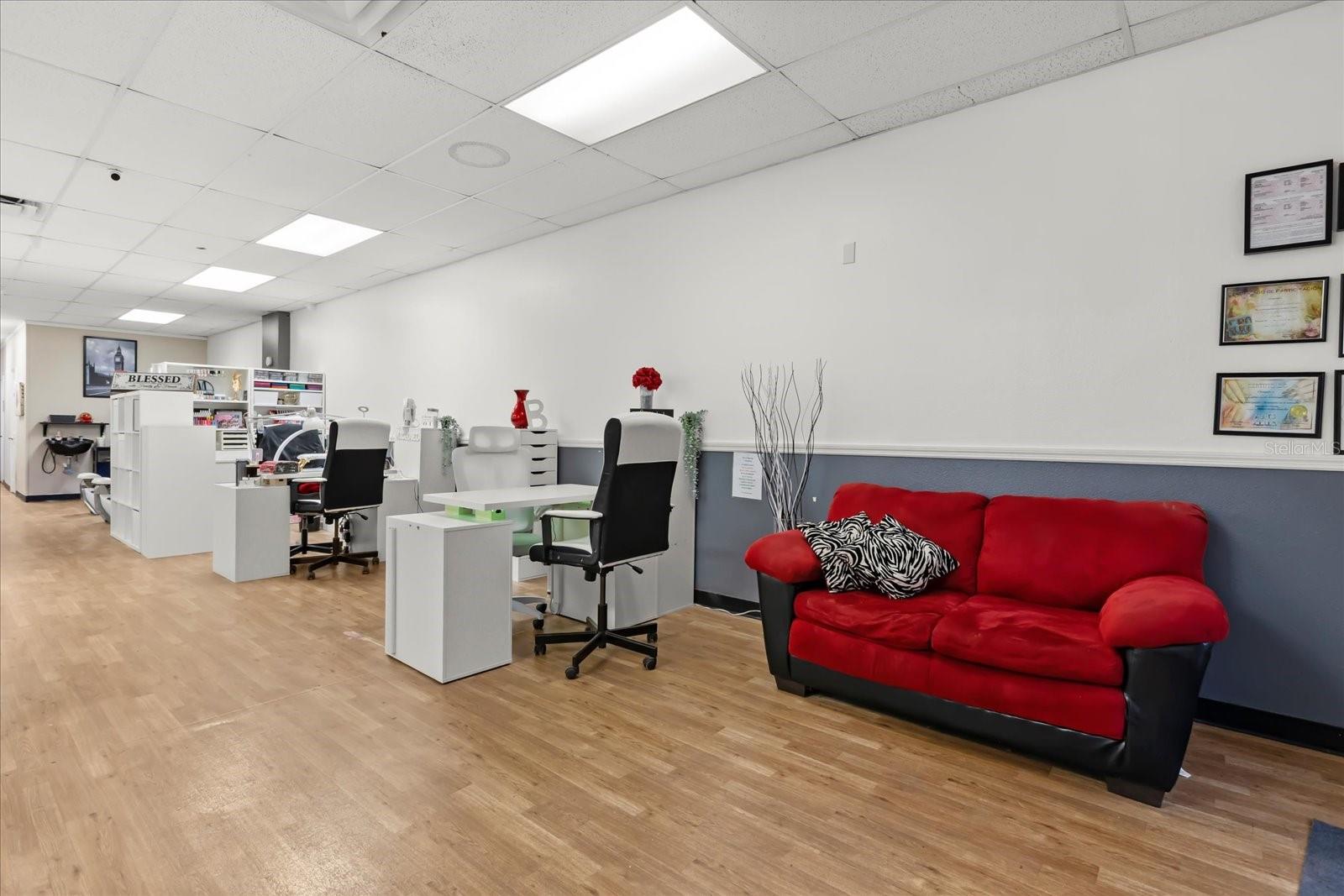 Image 27 of 47 For 1046 Plaza Drive D & E & F