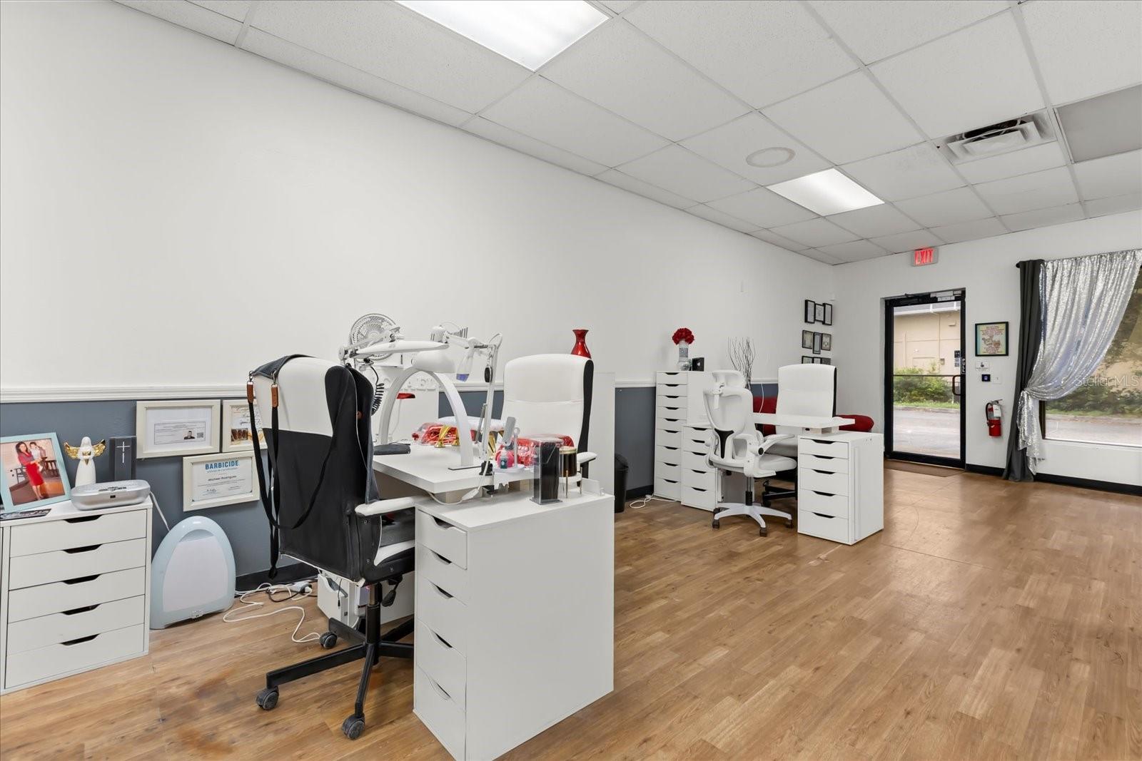 Image 28 of 47 For 1046 Plaza Drive D & E & F