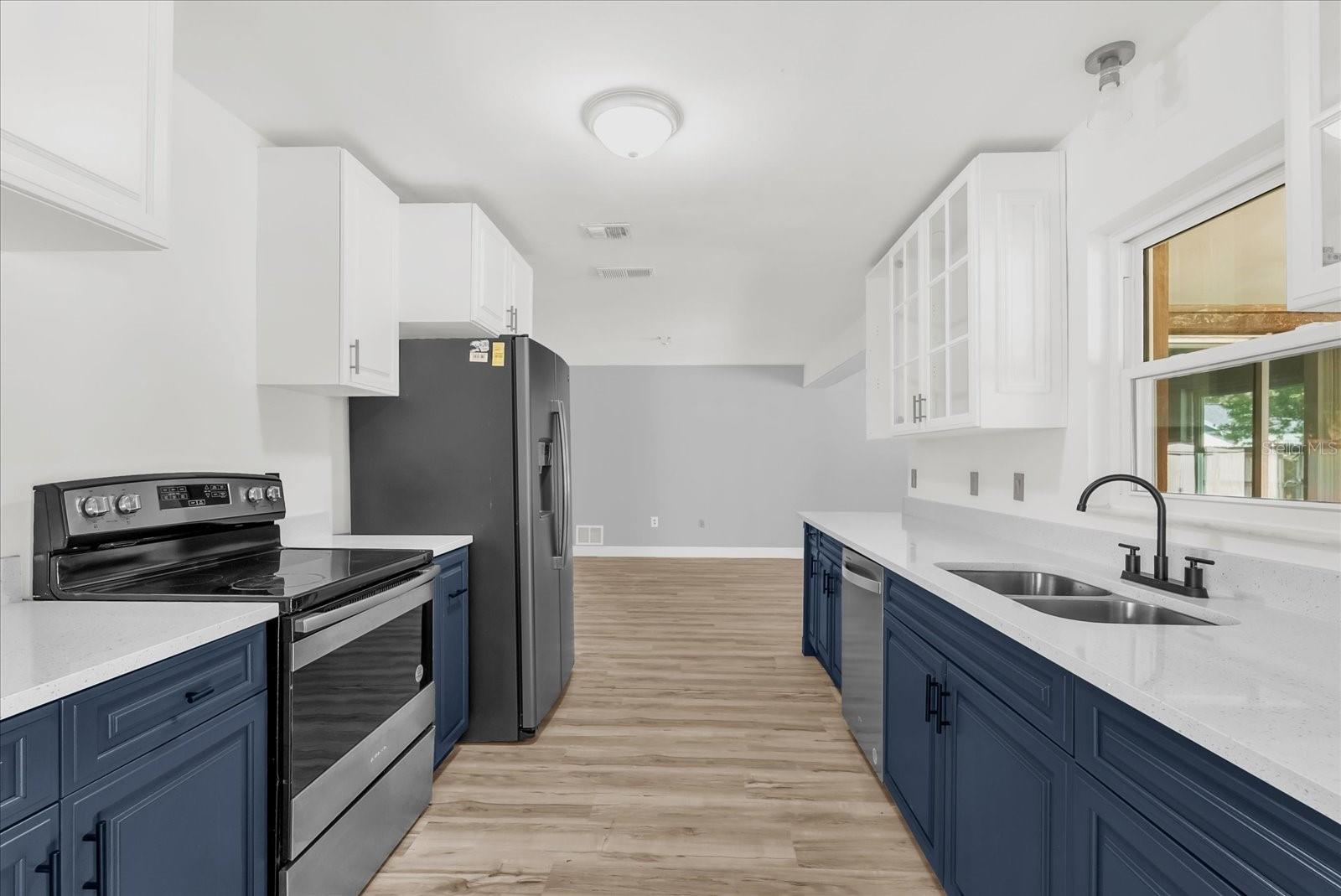 Image 4 of 25 For 3199 Tobago Court