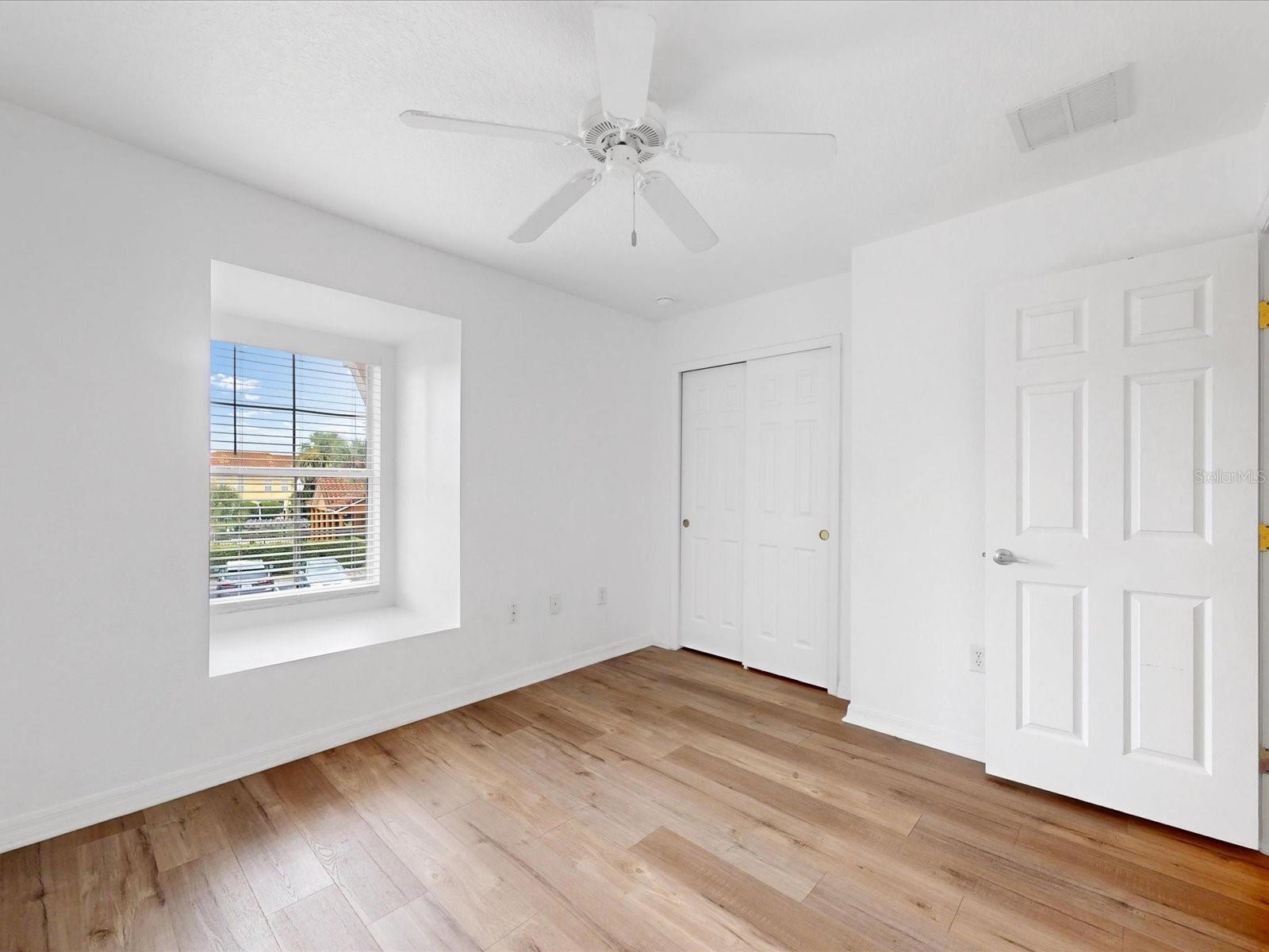 Image 14 of 29 For 7627 Long Island Drive