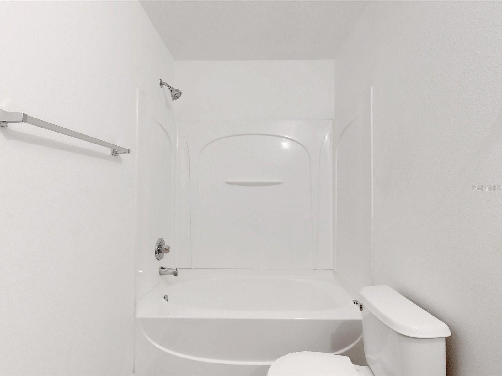 Image 17 of 29 For 7627 Long Island Drive