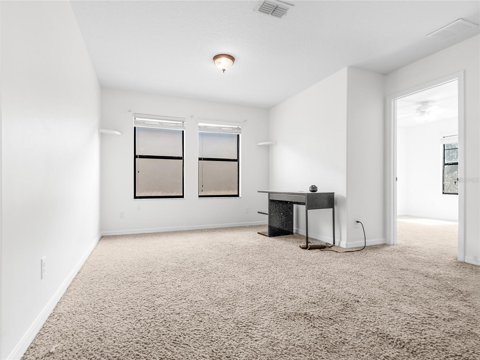 Image 10 of 25 For 1812 Leather Fern Drive