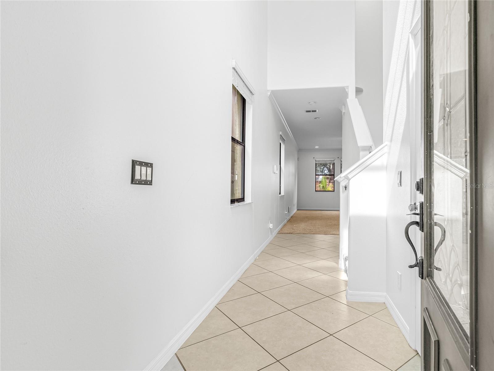 Image 3 of 25 For 1812 Leather Fern Drive