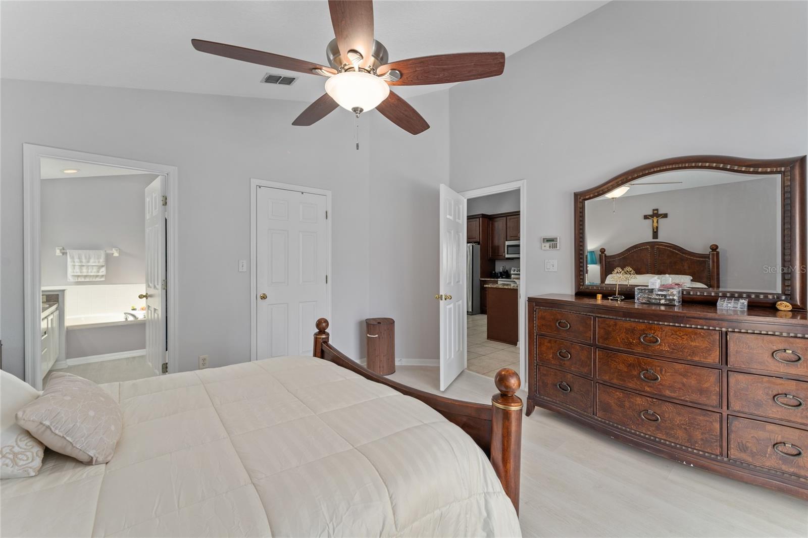 Image 15 of 34 For 3308 Chickamauga Creek Court