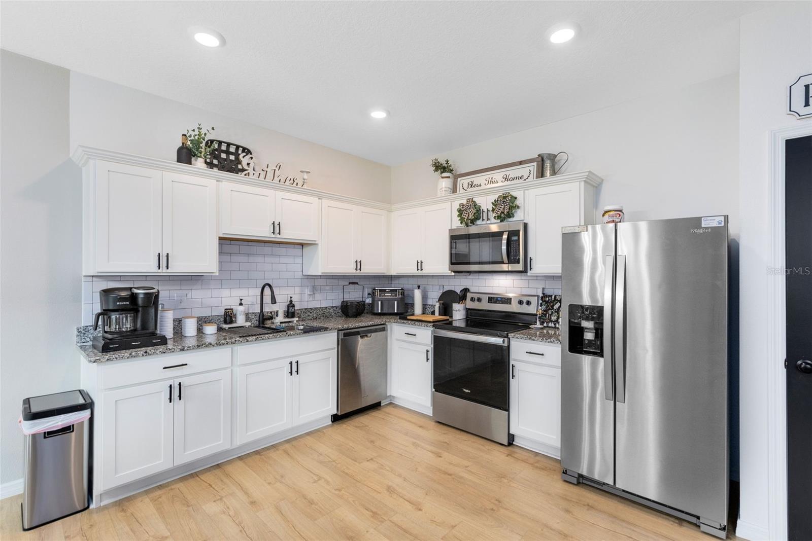 Image 8 of 30 For 528 Madison Drive