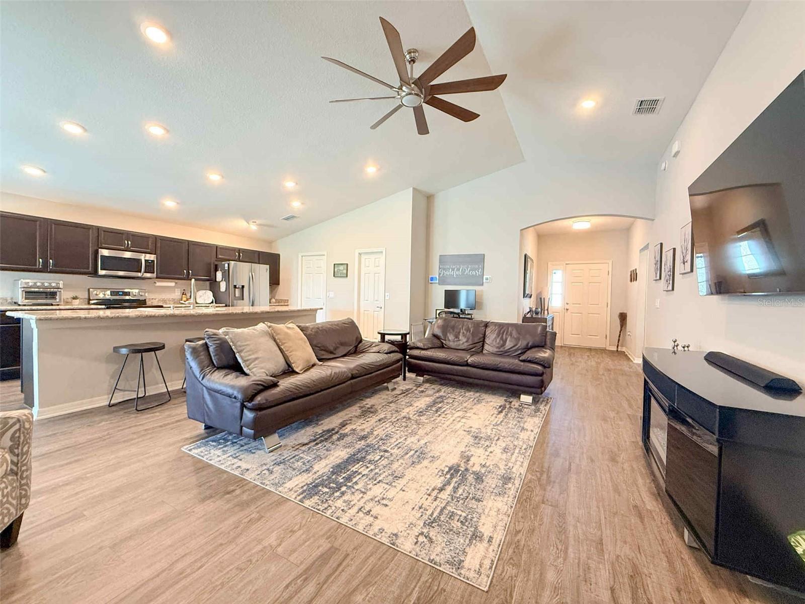 Image 6 of 19 For 625 Fairhope Drive