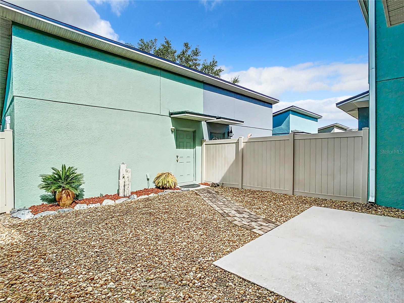 Image 48 of 65 For 10165 Ridgebloom Avenue
