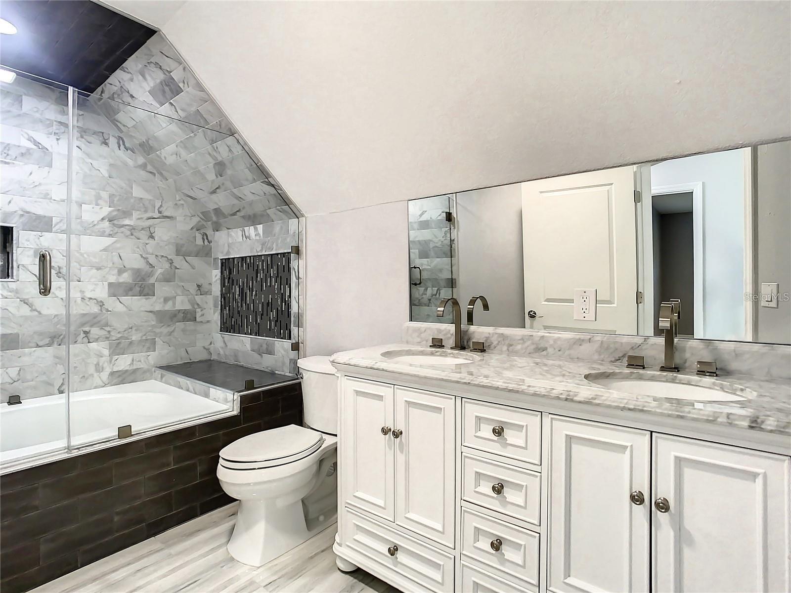 Image 43 of 86 For 2253 Malachite Drive