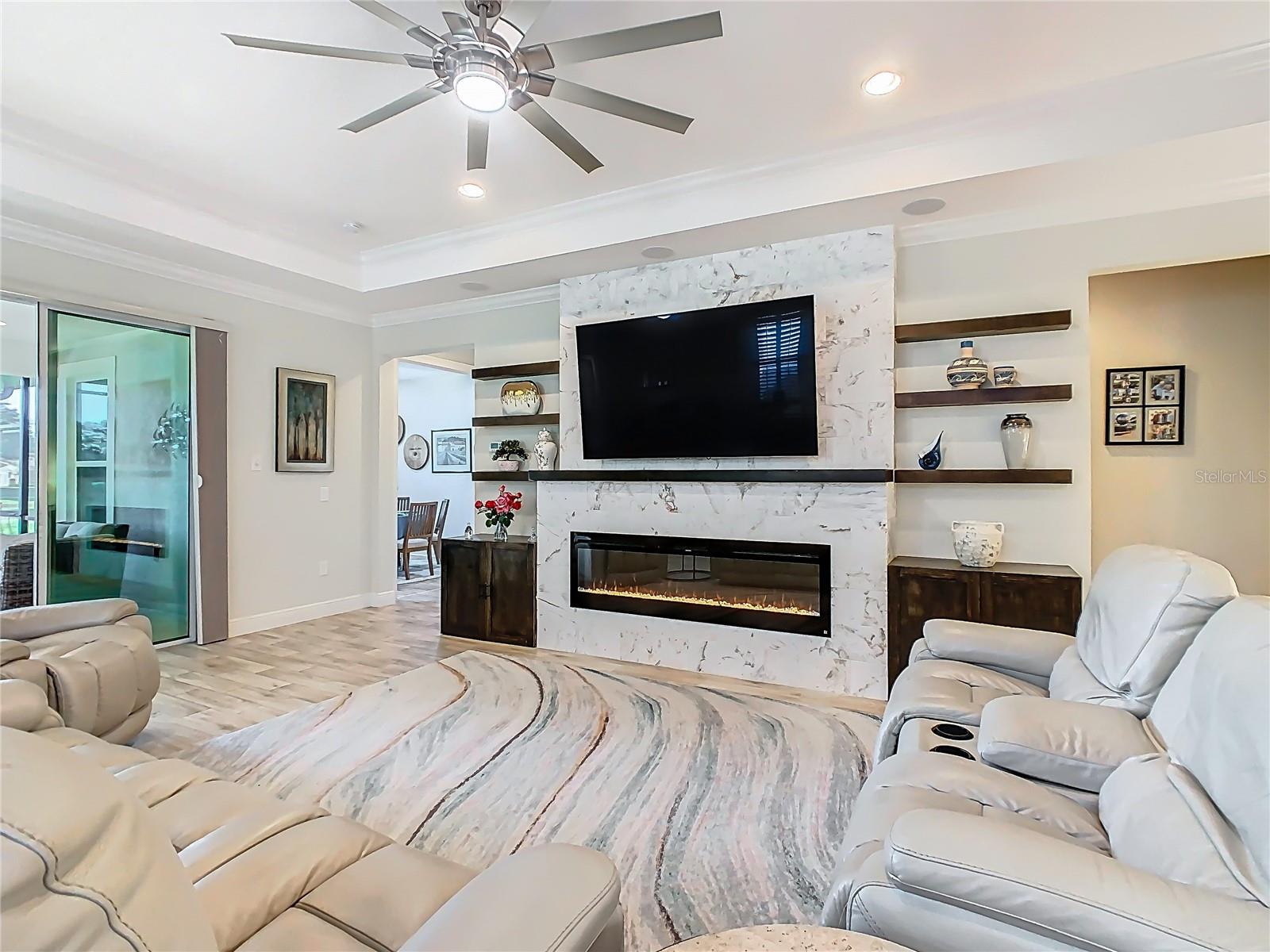 Image 11 of 75 For 502 Treviso Drive