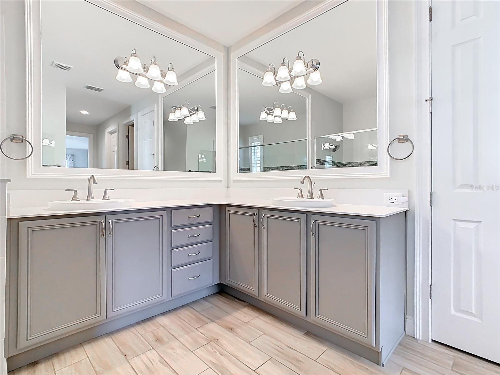 Image 34 of 75 For 502 Treviso Drive